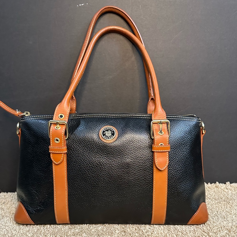 Dooney & Bourke Shoulder Bag